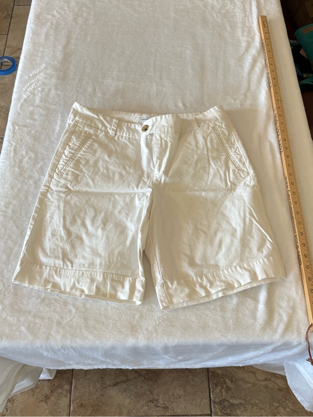 Dockers Women's White Bermuda Shorts with Front Pockets